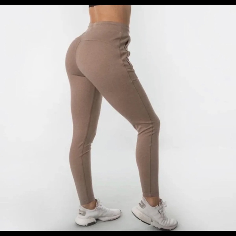 Alphalete Women's Joggers - Tan